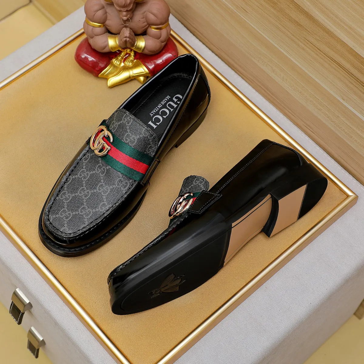 Men's men's shoes💰460💰💰Gucci official website men's business formal leather shoes updated💥Hong Kong counters synchronize new styles💥completely one-to-one replica shipment👍zero gap in counter quality 0⃣️made of imported cowhide on the outside+water-dyed🐂leather lining, color optional! Matching code 38-45